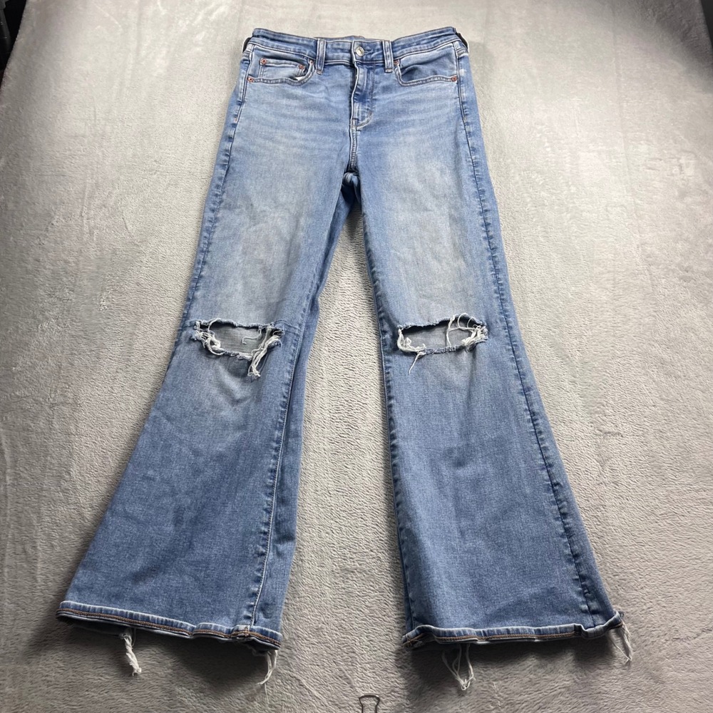 American Eagle Super High Rise Flare Jeans‎ Blue Distressed 6 Short